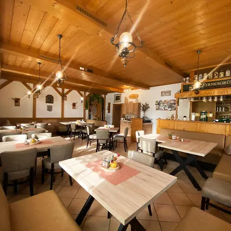 Landgasthof Kanz Гостевой дом 3*